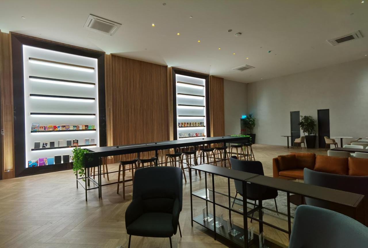 Beacon Exec Suites# Msg Chair#Disney Hotstar George Town Exterior foto