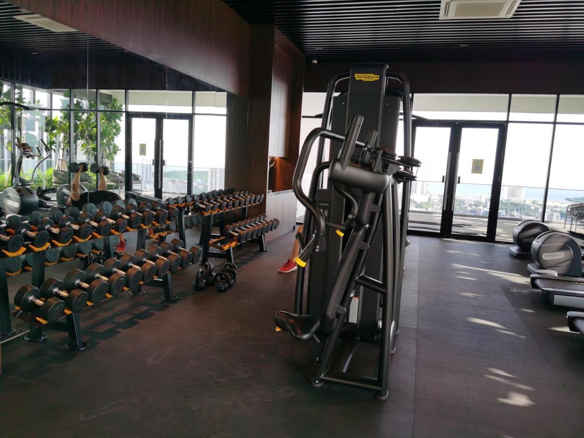 Beacon Exec Suites# Msg Chair#Disney Hotstar George Town Exterior foto
