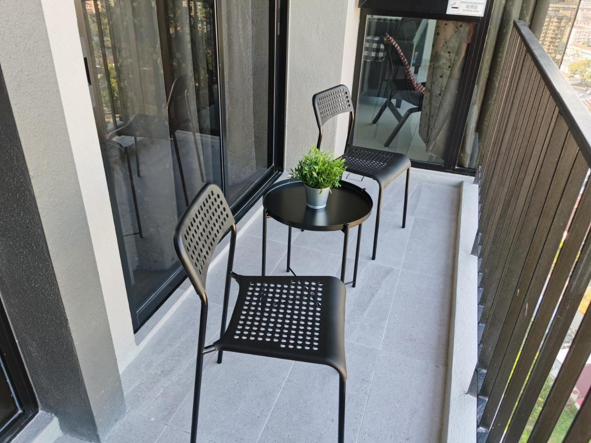 Beacon Exec Suites# Msg Chair#Disney Hotstar George Town Exterior foto